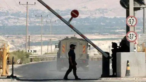 Two Persons Shot in Assault Adjacent to West Bank-Jordan Border Crossing, Israeli Military Reports