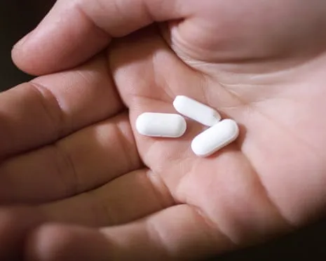 Aspirin Shows Major Benefit in Reducing Bowel Cancer Return, Trial Reports