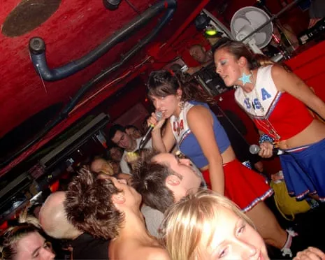 The Way Electro-Clash Revived Glamour, Grit and Fun to 2000s Music Scenes